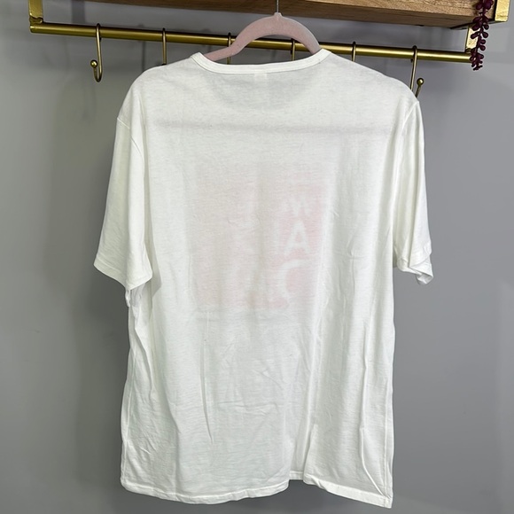 MAC Cosmetics White and Red Graphic T-Shirt - Picture 4 of 4